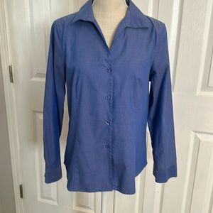 Jones New York Botton up shirt